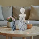 Moeder-met-4-kinderen-en-hondje.webp