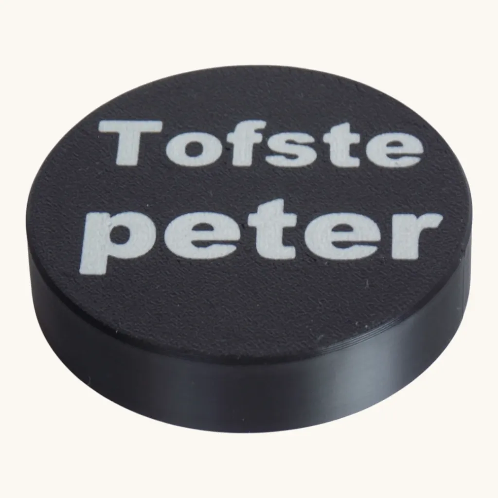 Tofste-peter-flesopener-black.webp