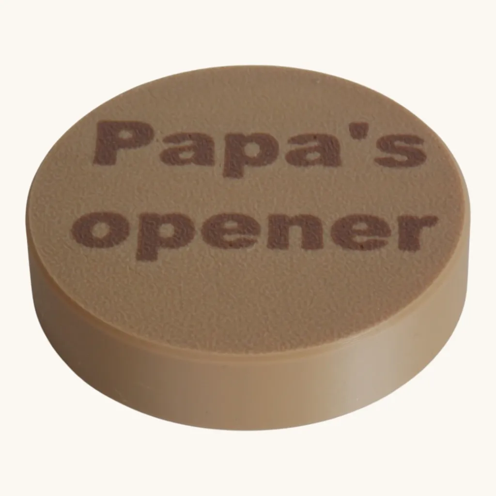 Papa's-flesopener-wood.webp