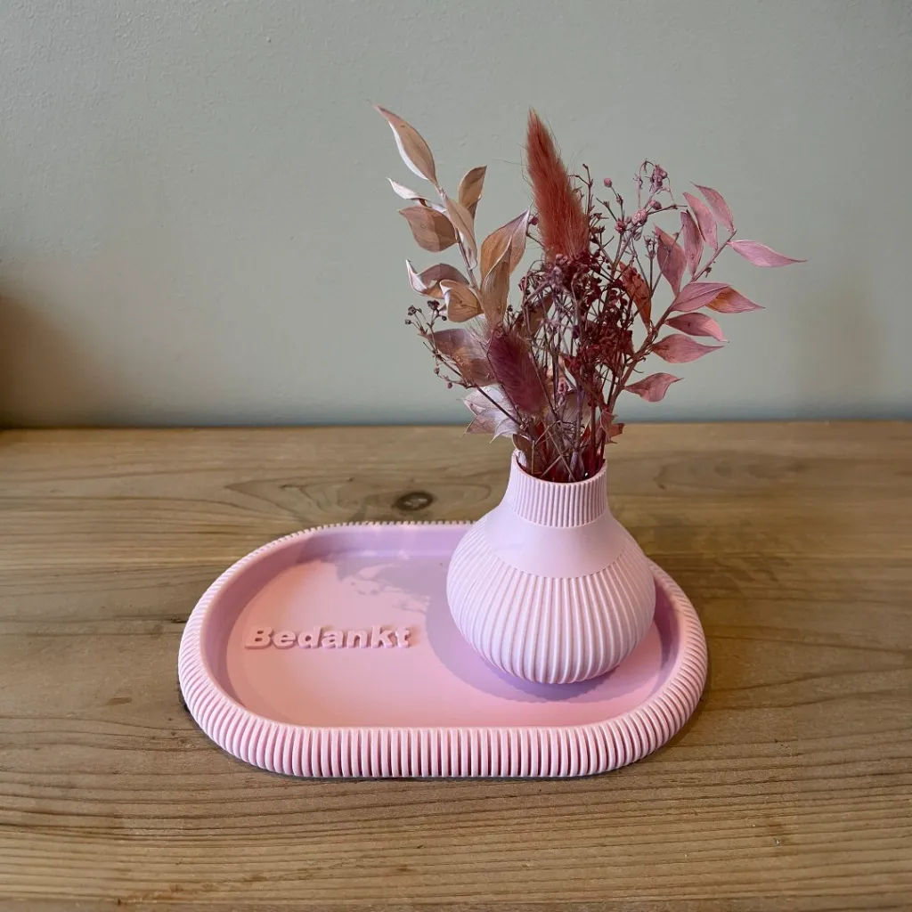 Japandi-vaas-met-mini-vaasje-en-droogbloemen-pastel-pink.webp