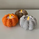 Pompoenen-theelichthouder-rond-oranje.webp