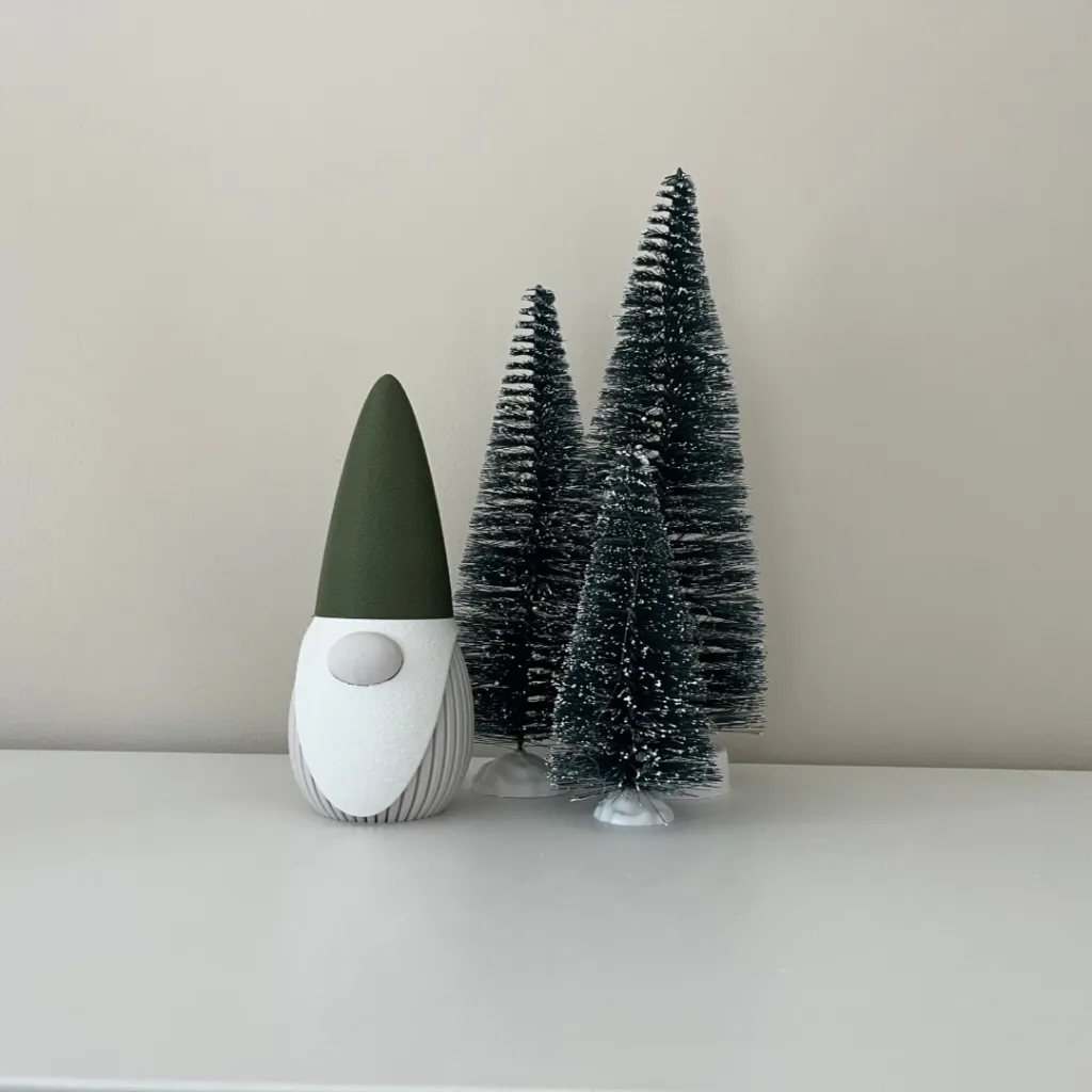 Gnome-groot-Dark-Green.webp